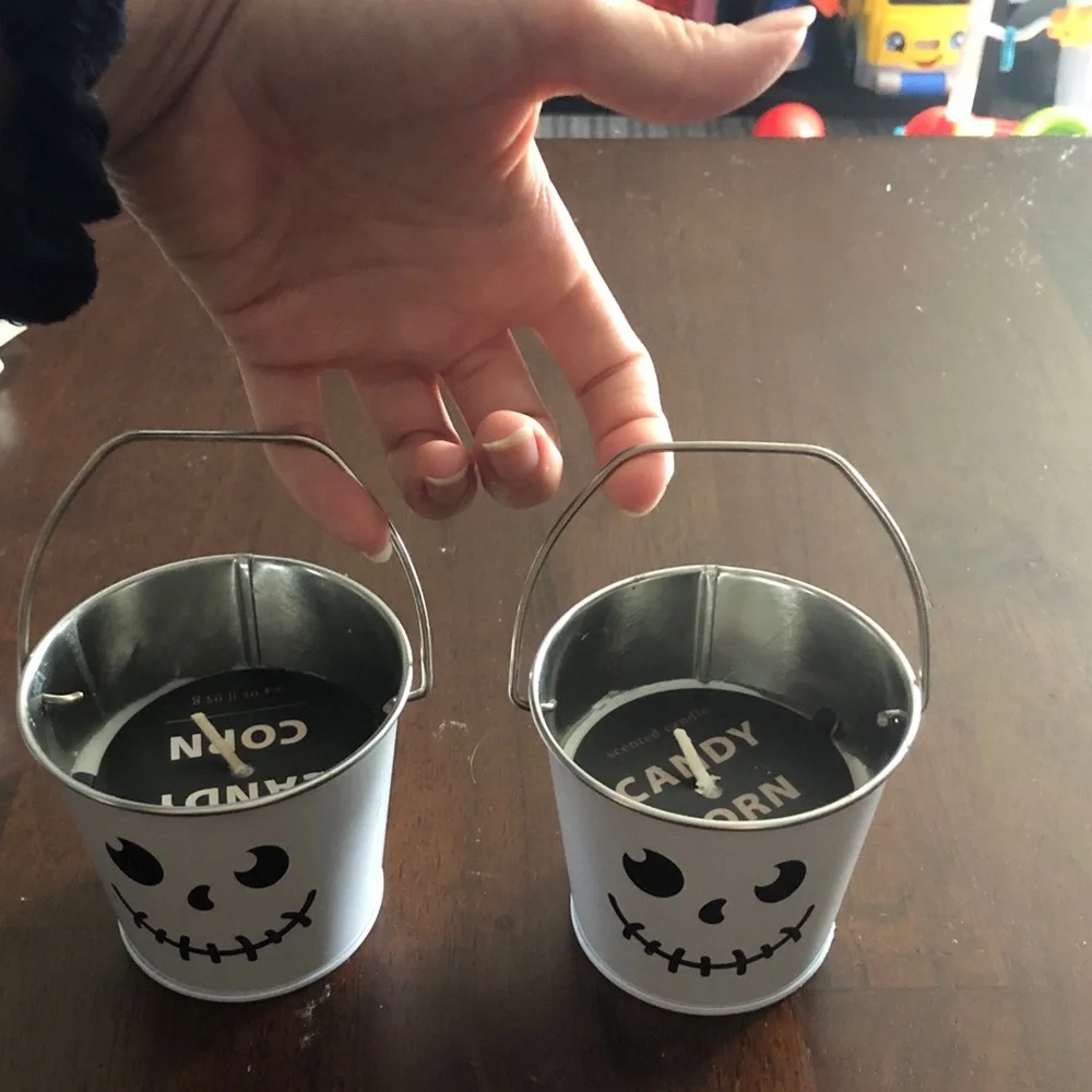 🎀🛍️ Set of Two Skull Face Candy Cone Candles Metal Buckets